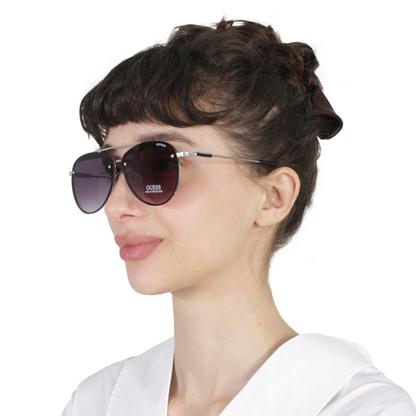 Gafas Guess Factory tipo piloto con degradado humo de sol para mujer GF0386 10B 63